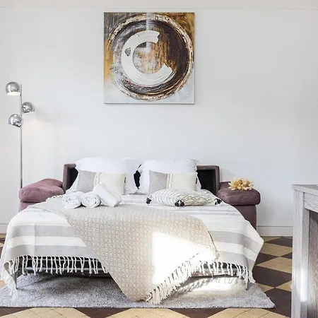 Apartament Feel - De Gaulle -